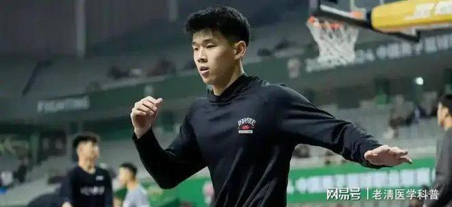 包含贵州男篮成功实现连胜，胜利势头愈发强劲带领球队迈进的词条